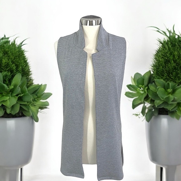 Heather Gray Open Front Sleeveless Cardigan Vest - Picture 13 of 16